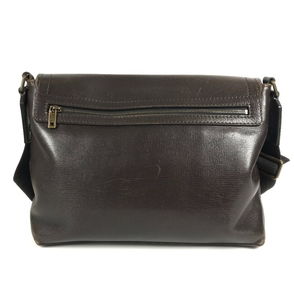 LOUIS VUITTON M92071 Utah Messenger Bag, Crossbody Flap Shoulder Leather, Men... - Picture 2 of 16